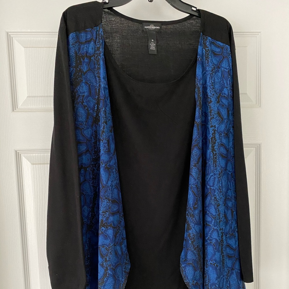 Tunic. Washed but never worn. Appears as 2 layers.